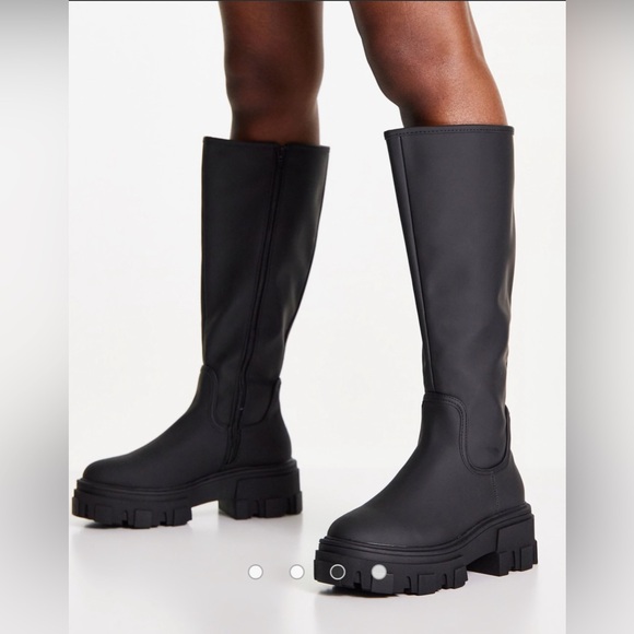ASOS Carla Chunky Flat Boots Black Size 8 - Picture 3 of 7